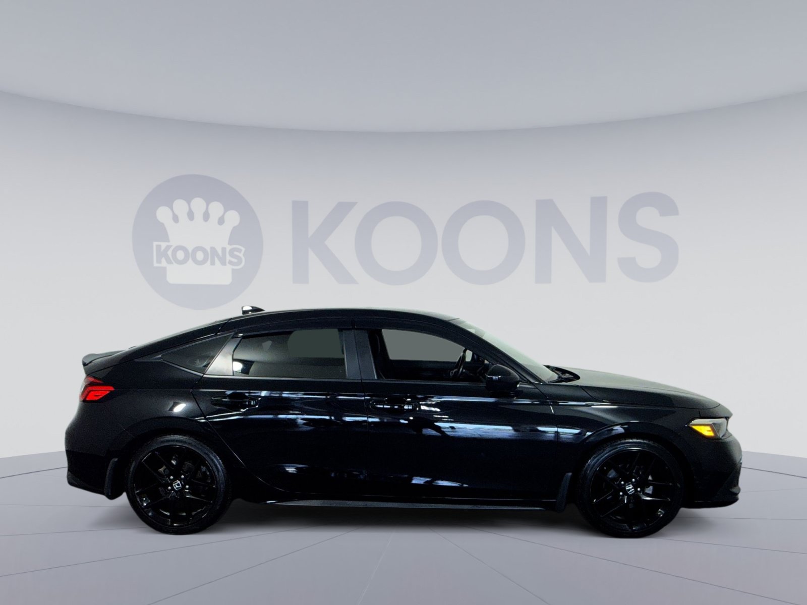 Used 2023 Honda Civic Sport image 8