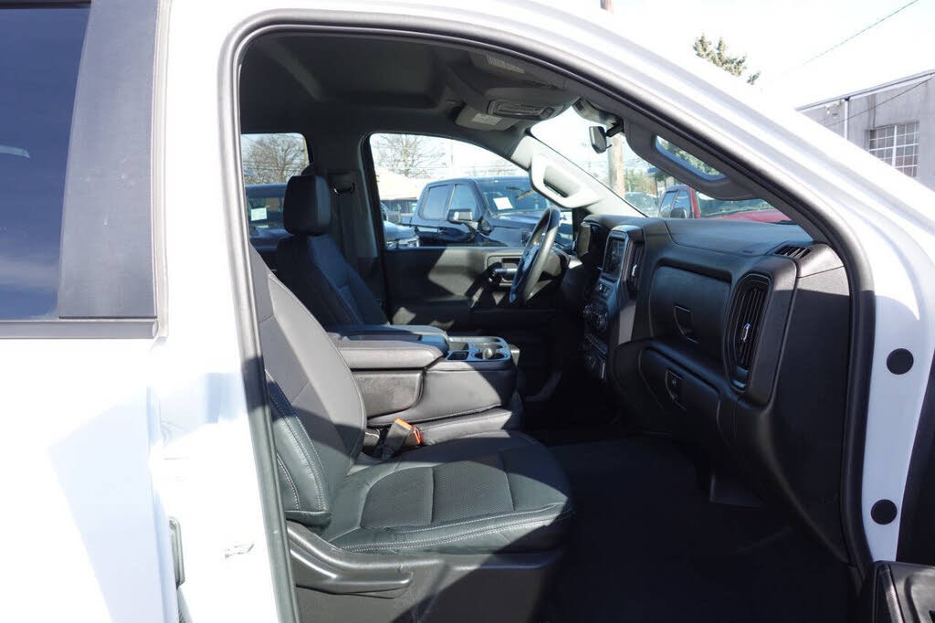 Used 2024 Chevrolet Silverado 1500 Custom w/ Rally Edition AWD/4WD image 36