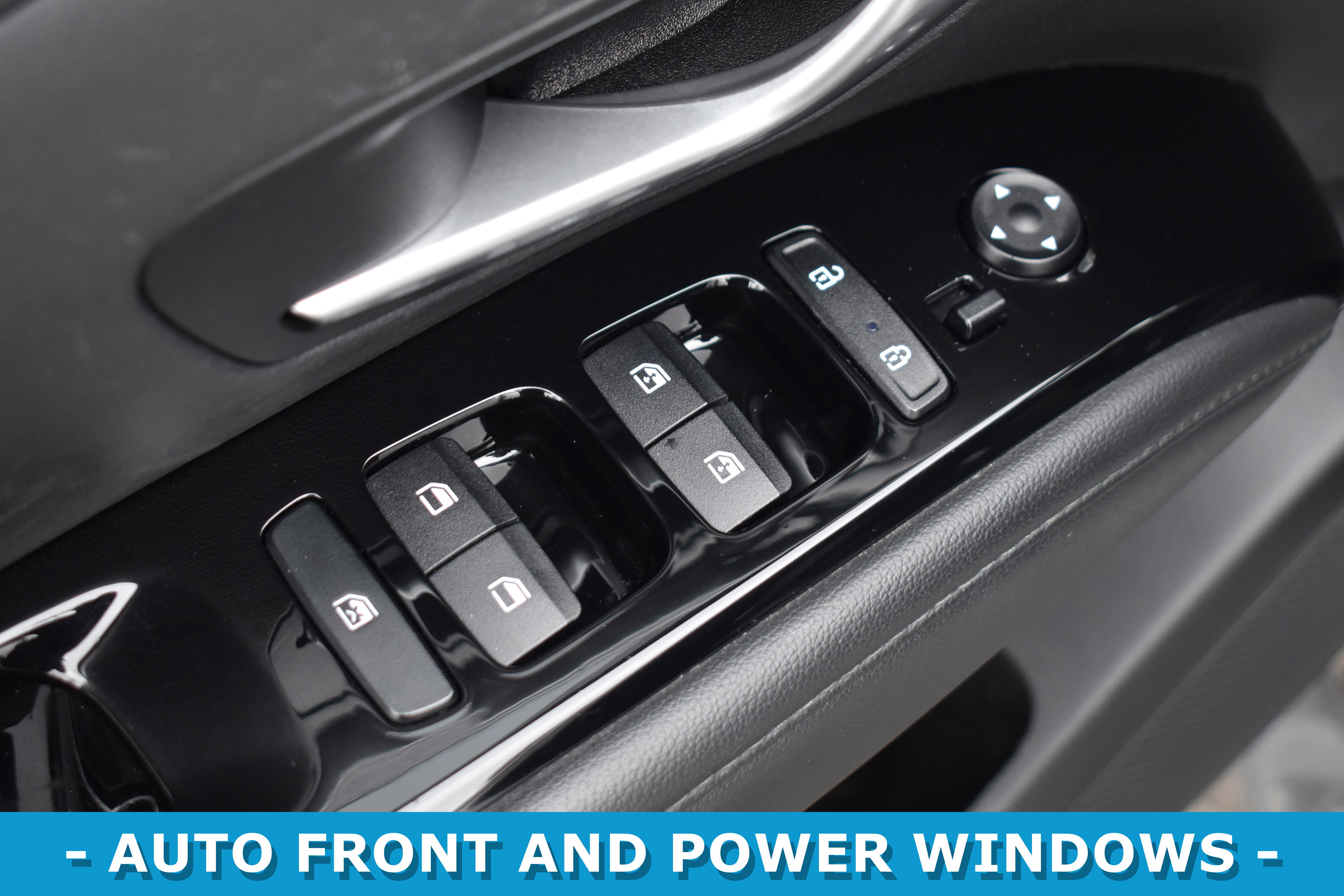 Used 2023 Hyundai Santa Cruz Limited w/ Cargo Package image 7