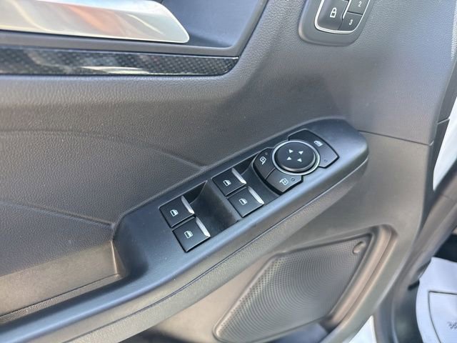 Certified 2023 Ford Escape ST-Line Select w/ Tech Pack #2 image 25
