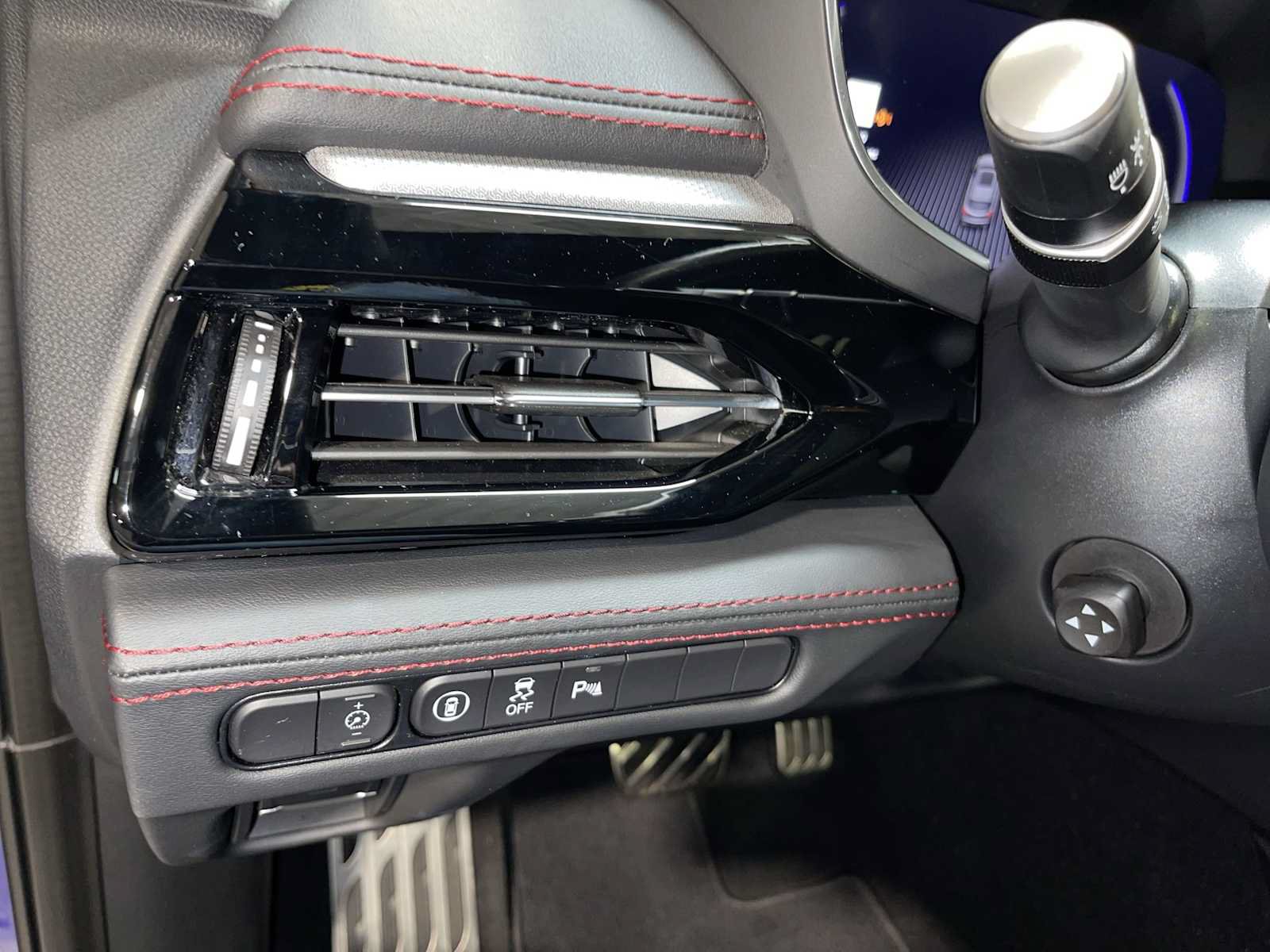 Certified 2025 Acura MDX A-Spec AWD/4WD image 24