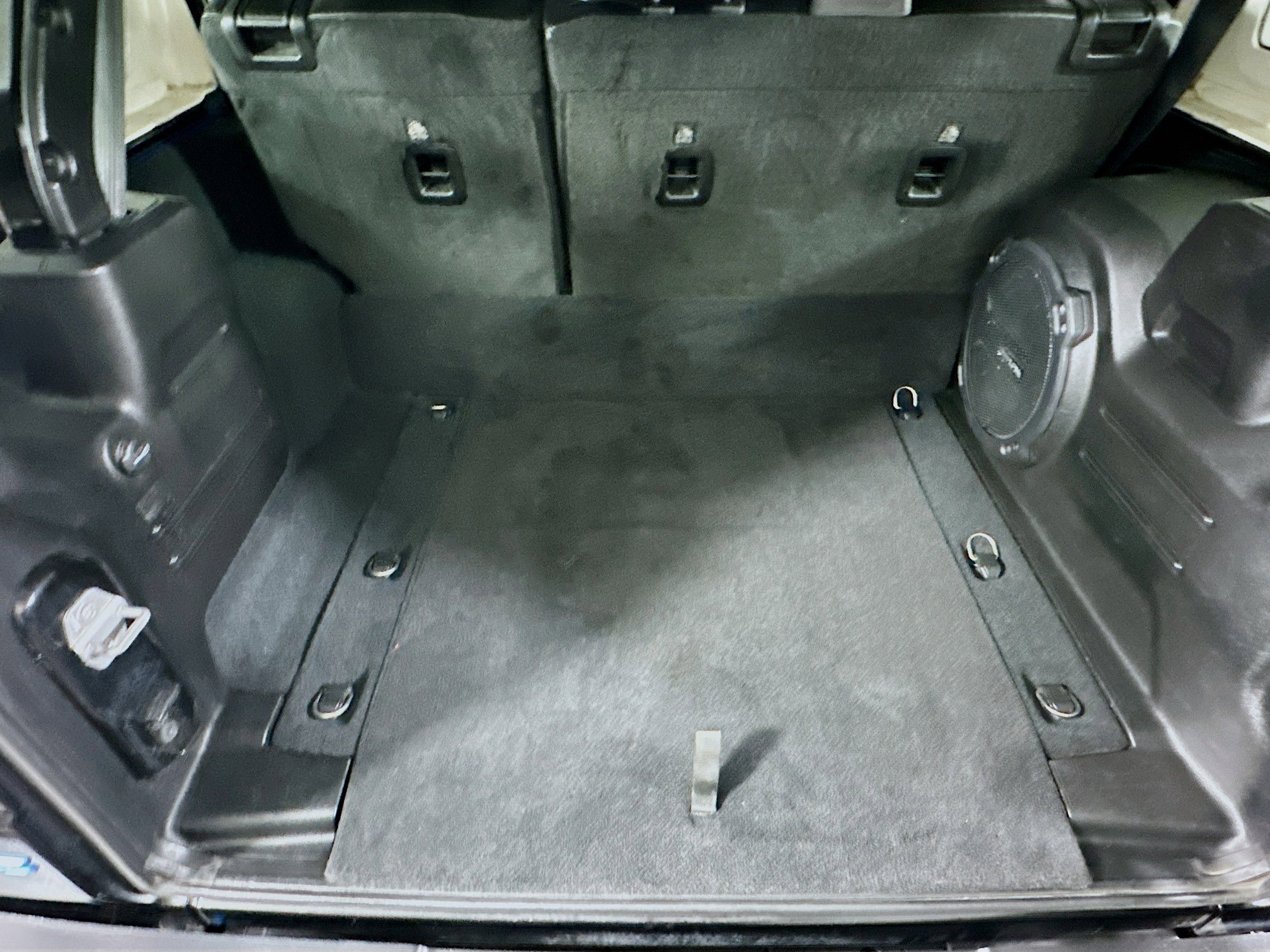 Used 2023 Jeep Wrangler Sahara w/ Cold Weather Group image 27