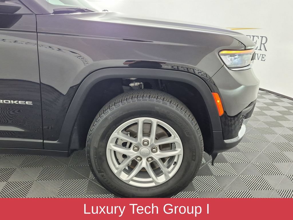 Used 2025 Jeep Grand Cherokee L Laredo w/ Luxury Tech Group I RWD image 12
