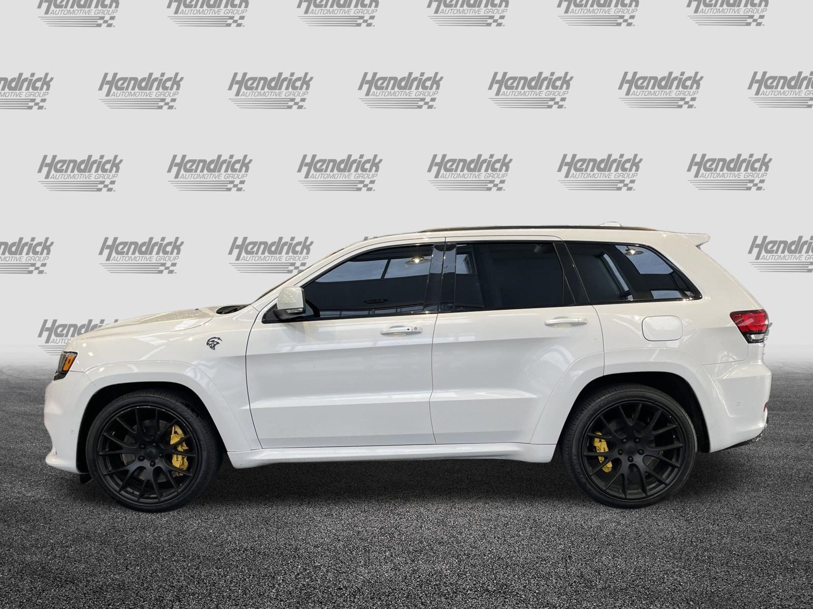 Used 2018 Jeep Grand Cherokee Trackhawk AWD/4WD image 7