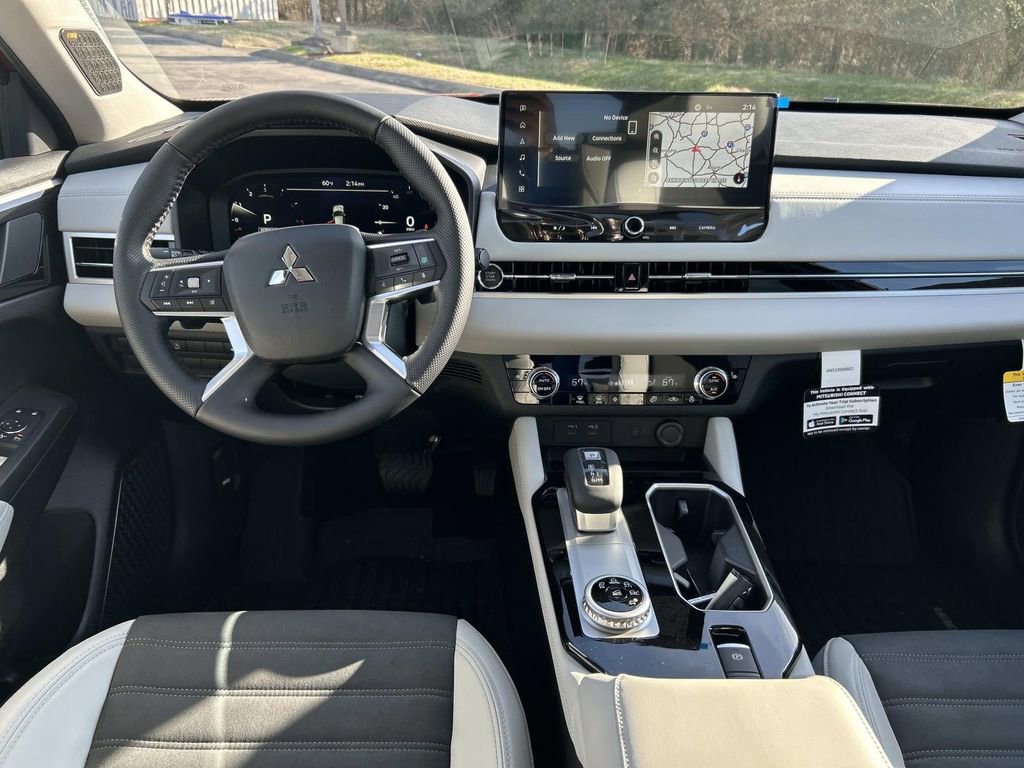New 2026 Mitsubishi Outlander SE FWD image 16