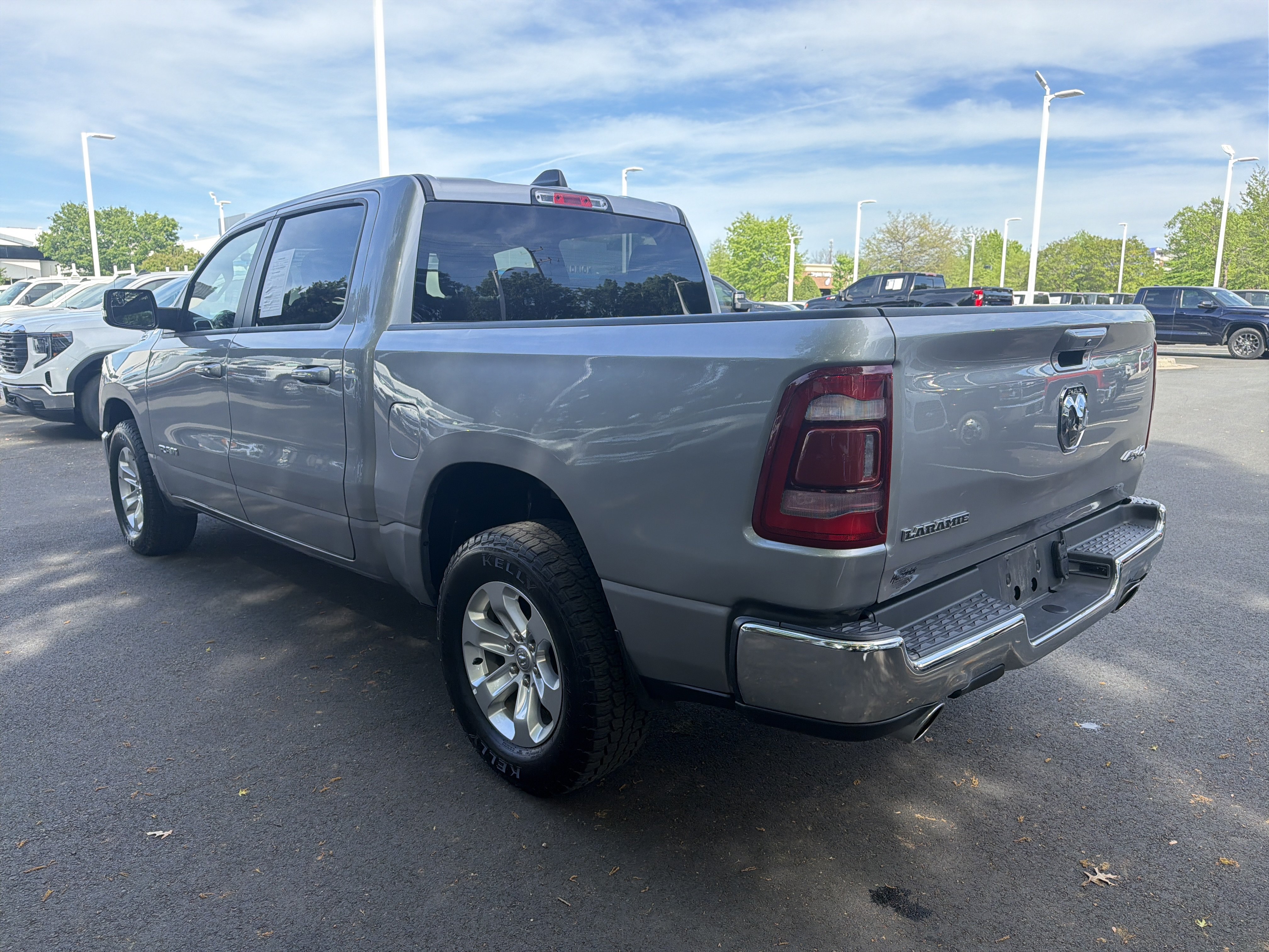 Used 2024 RAM 1500 Laramie image 8