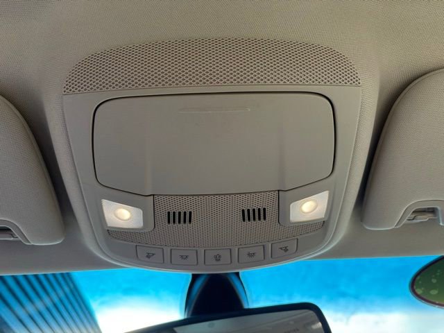 Used 2020 Lincoln MKZ Standard image 27