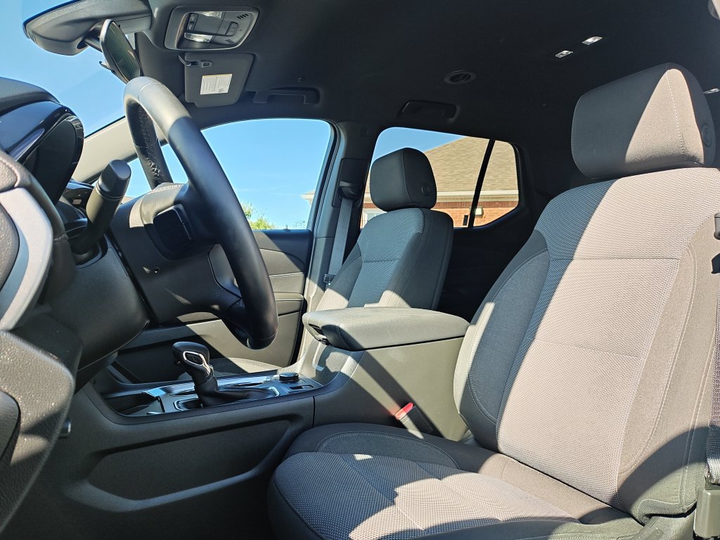 Used 2023 Chevrolet Traverse LT w/ LPO, Floor Liner Package AWD/4WD image 15