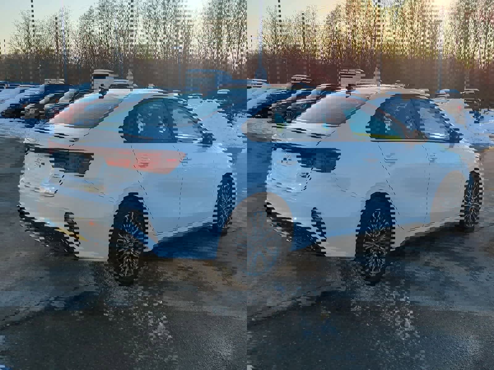 Used 2023 Kia Forte GT-Line w/ GT-Line Premium Package image 8