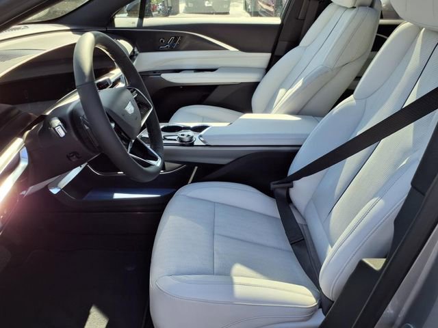 New 2025 Cadillac Lyriq Sport image 5