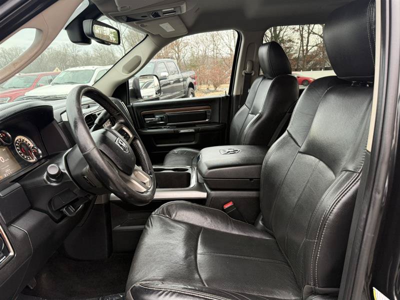 Used 2018 RAM 2500 Laramie w/ Sport Appearance Group AWD/4WD image 29