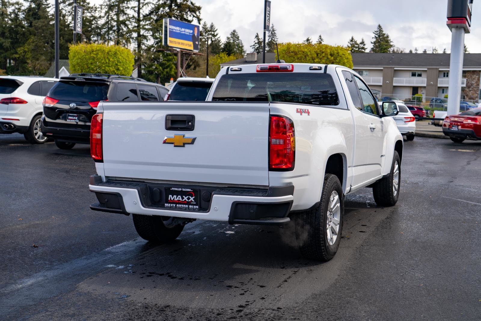 Used 2020 Chevrolet Colorado LT w/ Safety Package AWD/4WD image 9
