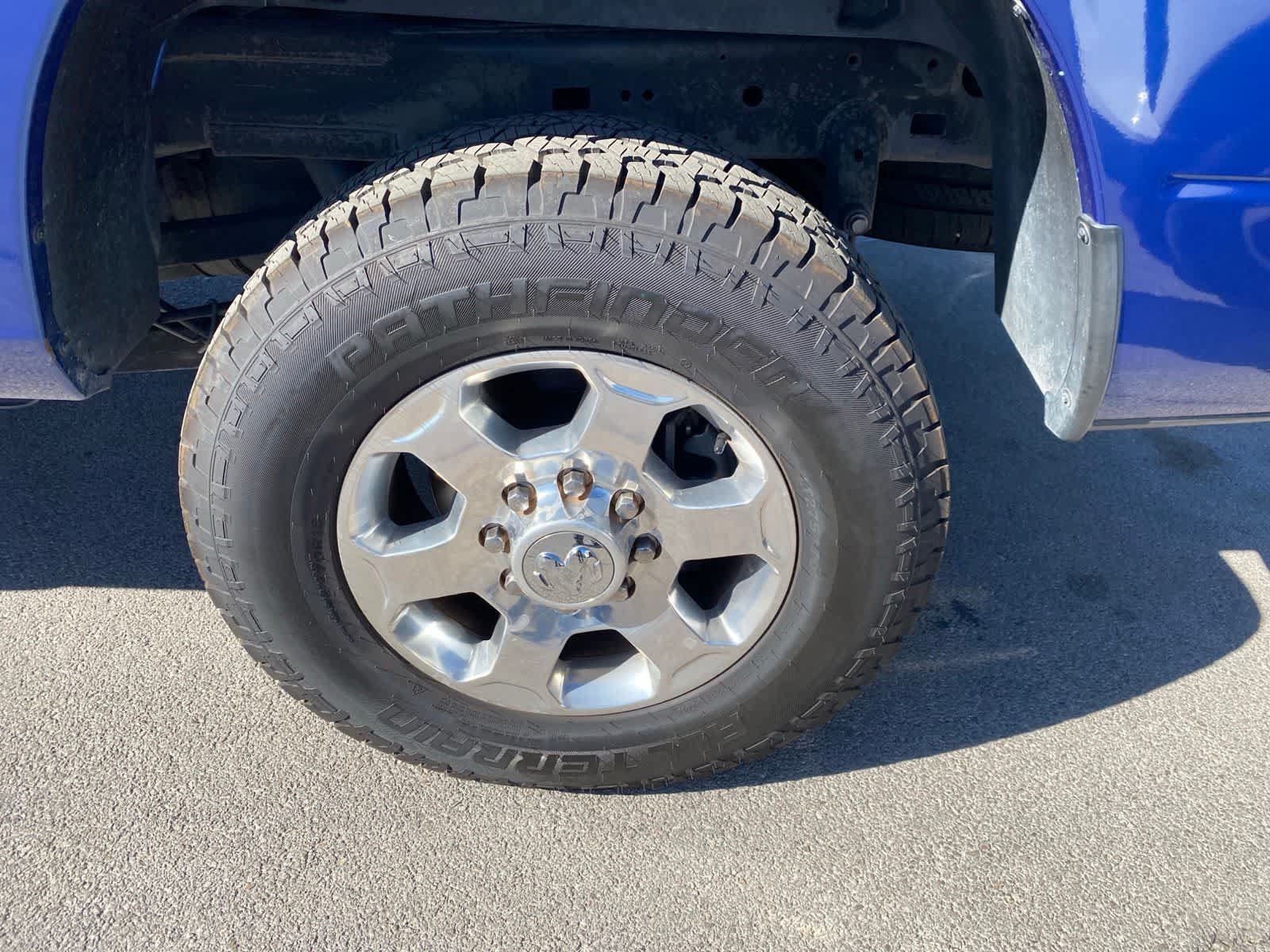 Used 2016 RAM 2500 SLT w/ Protection Group AWD/4WD image 10
