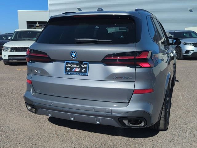 New 2026 BMW X5 xDrive50e image 7