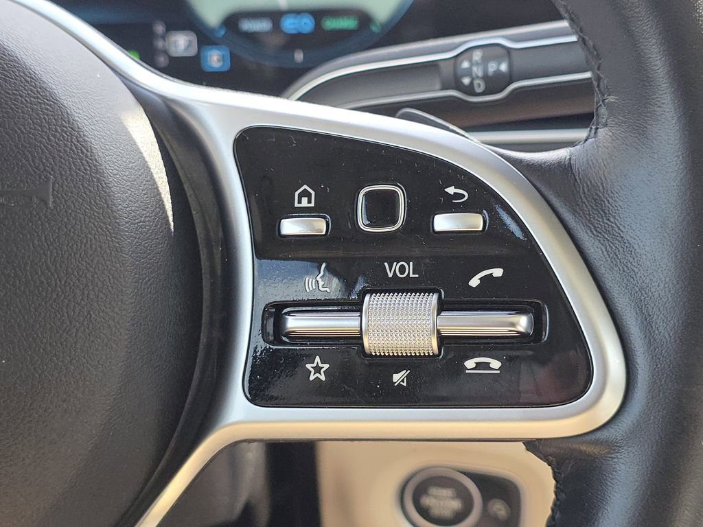 Used 2022 Mercedes-Benz GLS 450 4MATIC image 34