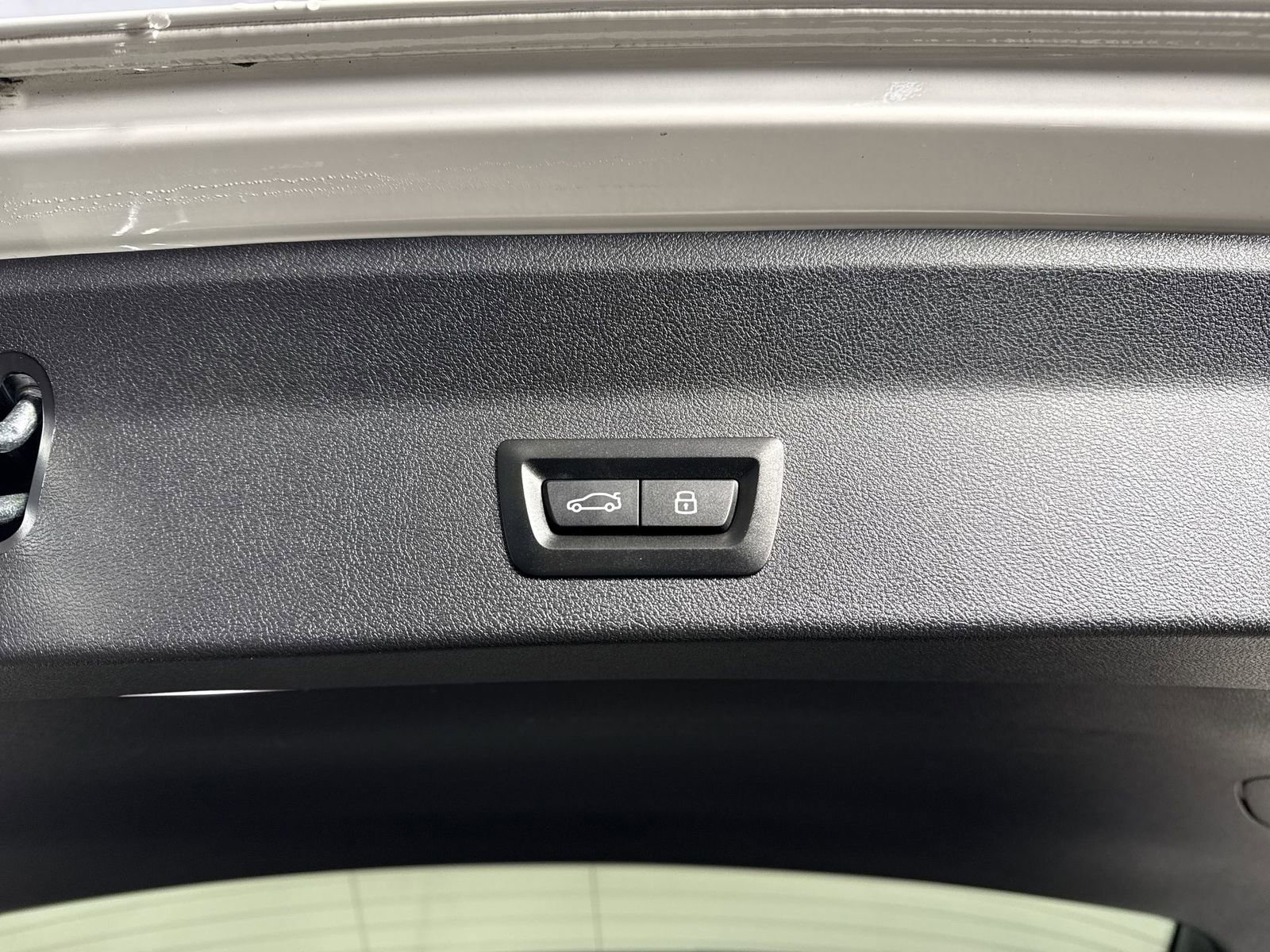 Used 2024 BMW X3 M40i image 33