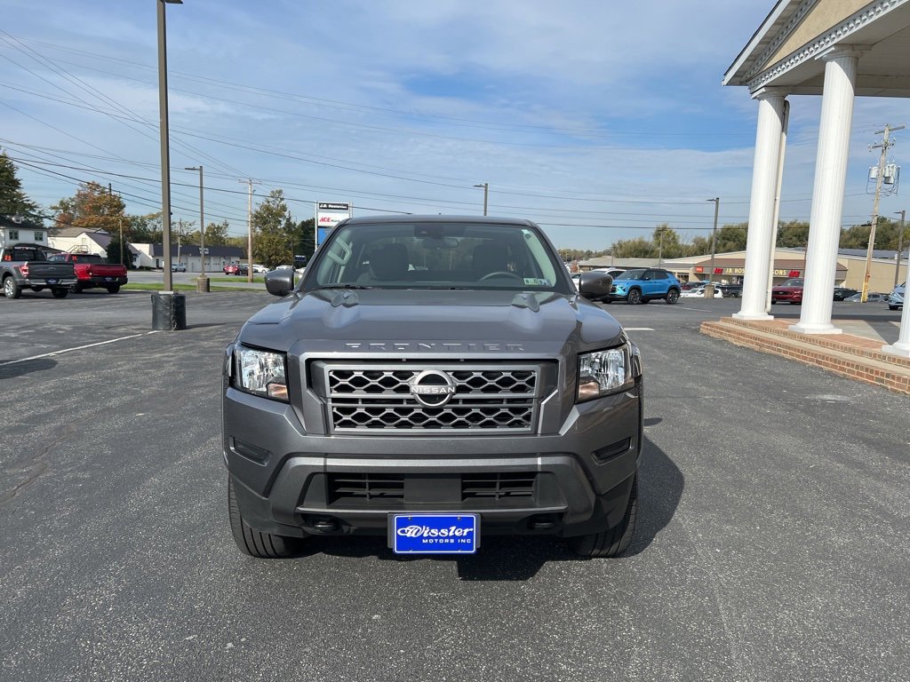 Used 2024 Nissan Frontier SV w/ Technology Package image 8