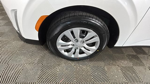Used 2024 Kia Soul LX FWD image 9