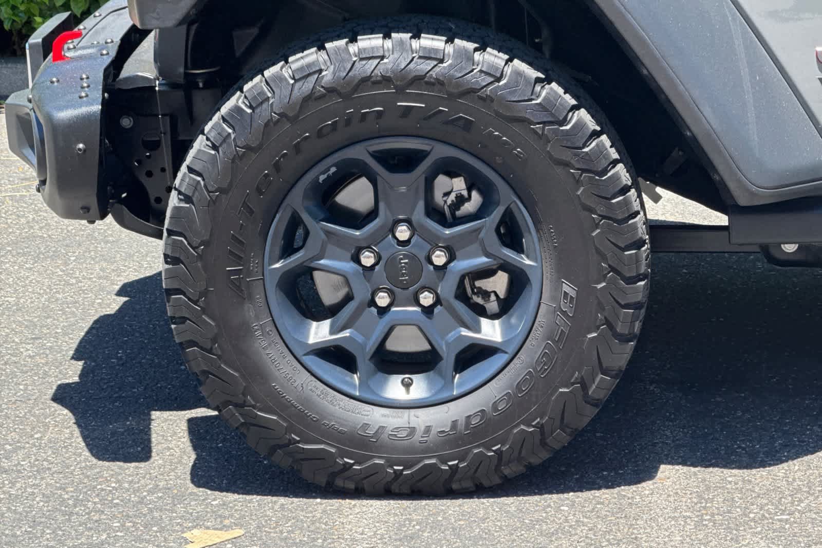 Used 2021 Jeep Wrangler Unlimited Rubicon AWD/4WD image 26