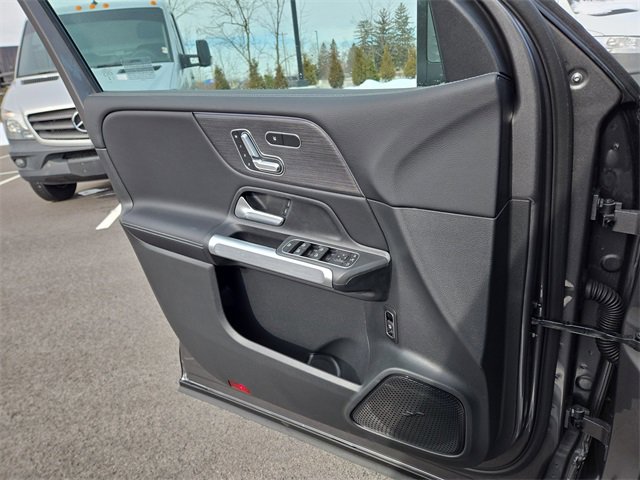 New 2026 Mercedes-Benz GLB 250 4MATIC image 21