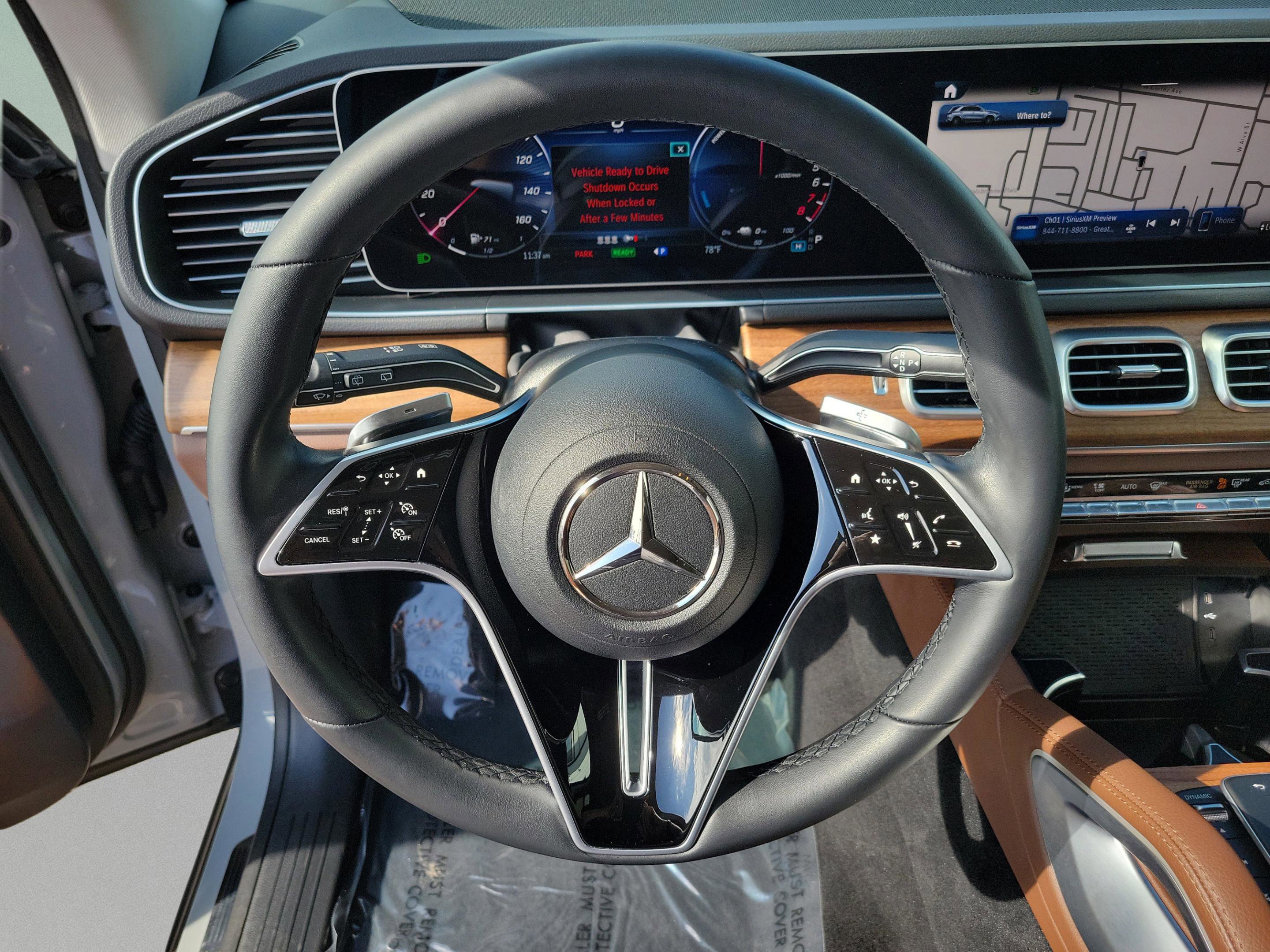 Used 2025 Mercedes-Benz GLE 450e 4MATIC image 29