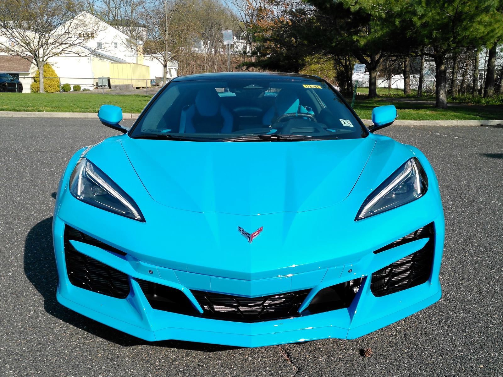 Certified 2025 Chevrolet Corvette E-Ray w/ Chrome Exterior Badge Package AWD/4WD image 3