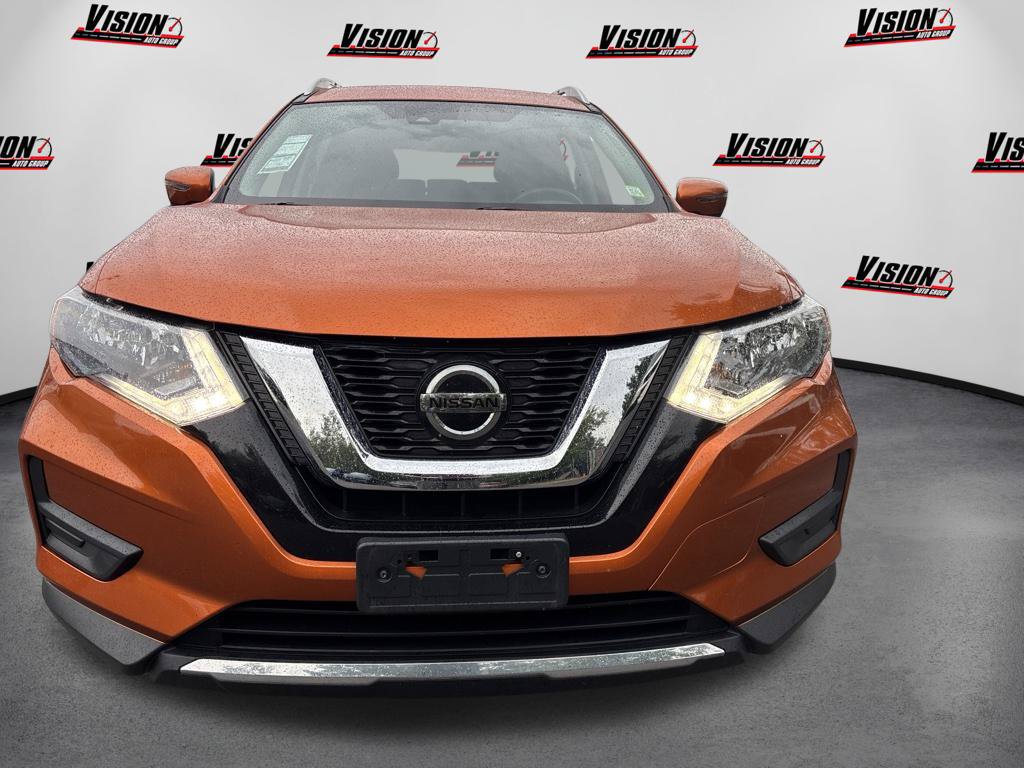 Used 2020 Nissan Rogue SV AWD/4WD image 2