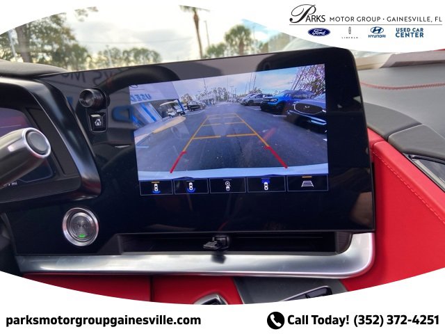 Used 2022 Chevrolet Corvette Stingray Premium Cpe w/ Z51 Performance Package image 18