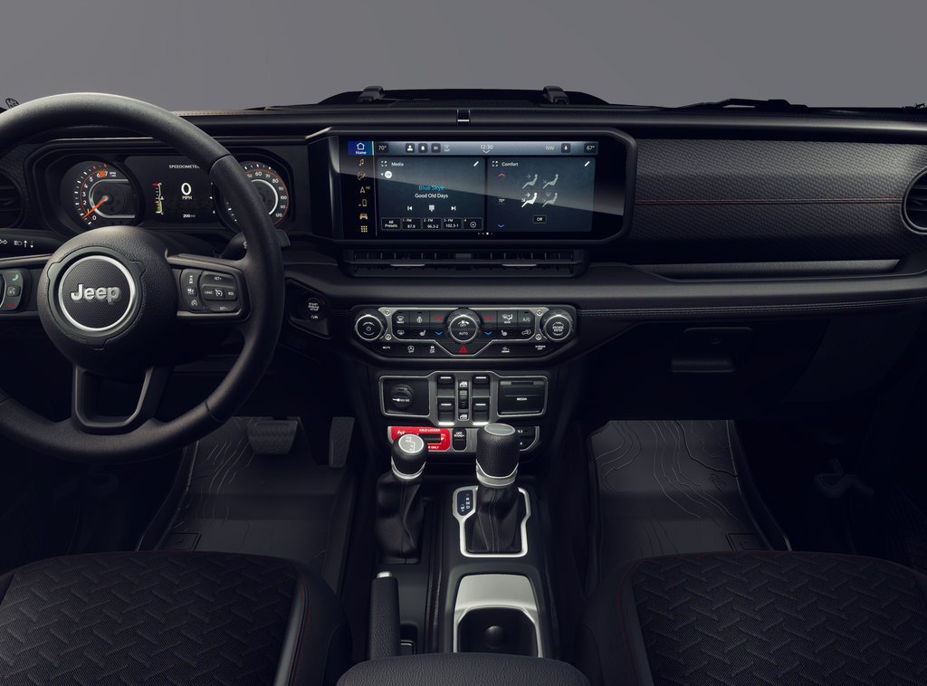 New 2026 Jeep Gladiator Mojave w/ Technology Group AWD/4WD image 6
