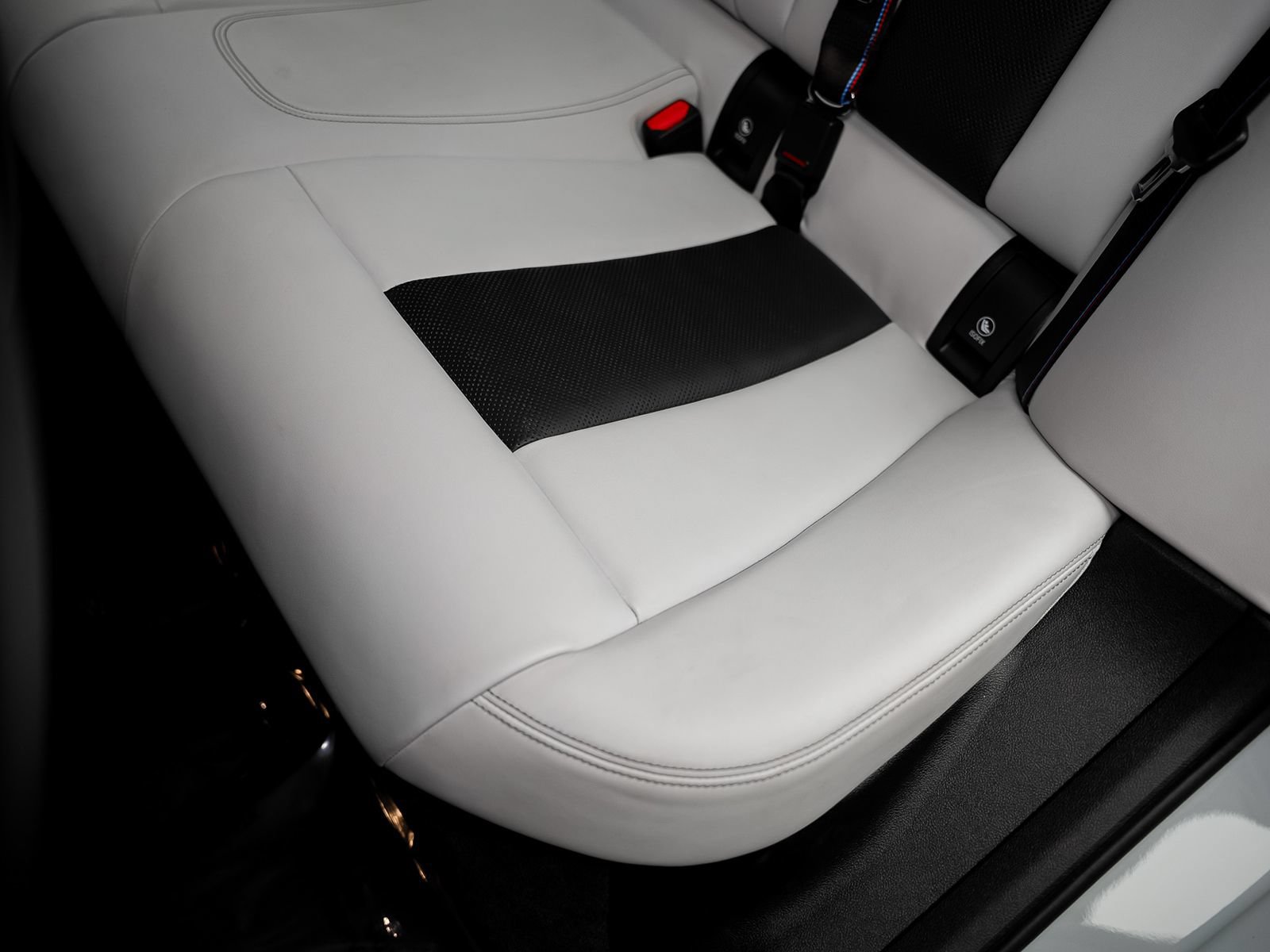 Used 2024 BMW M3 Competition w/ M Carbon Exterior Package RWD image 42