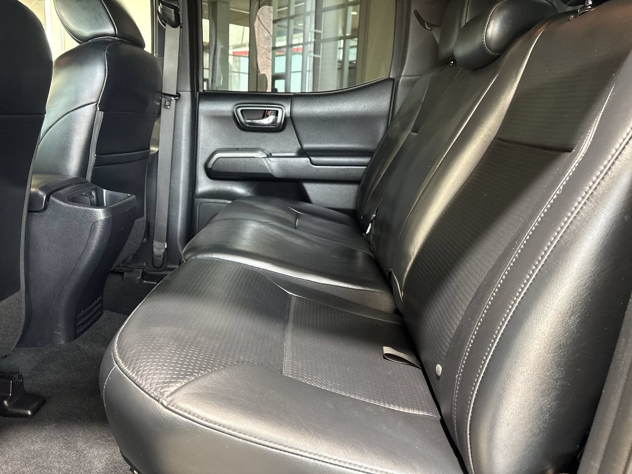 Used 2018 Toyota Tacoma TRD Off-Road w/ TRD Premium Off Road Package RWD image 23