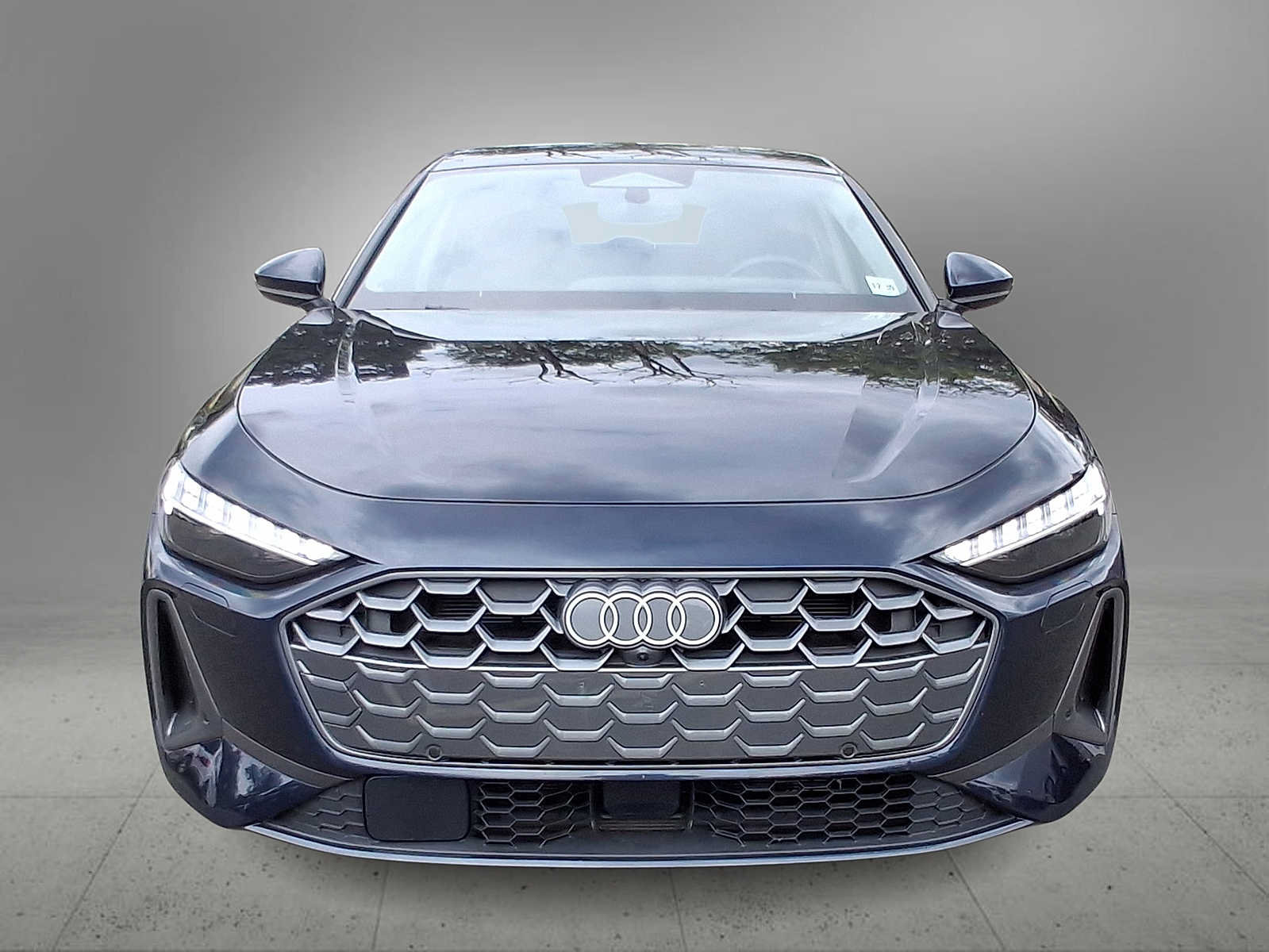 Used 2025 Audi A5 2.0T Premium Plus w/ Premium Plus AWD/4WD image 3