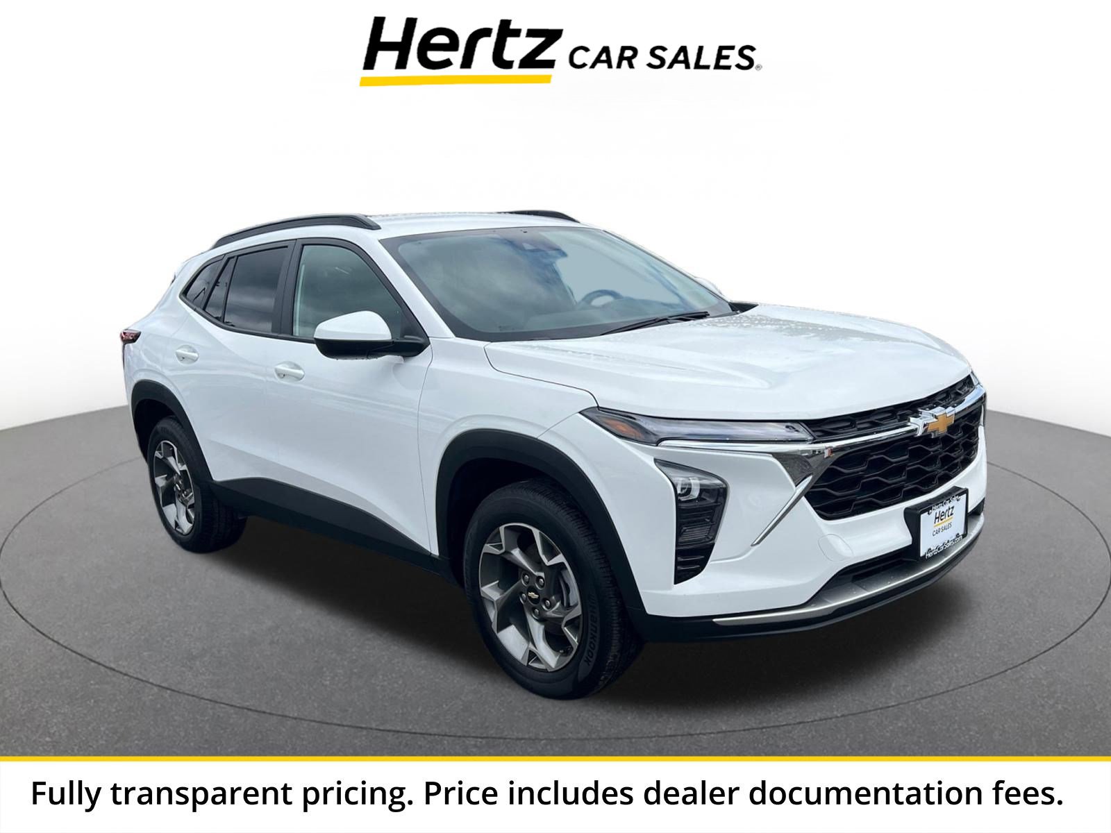 Used 2025 Chevrolet Trax LT FWD image 1