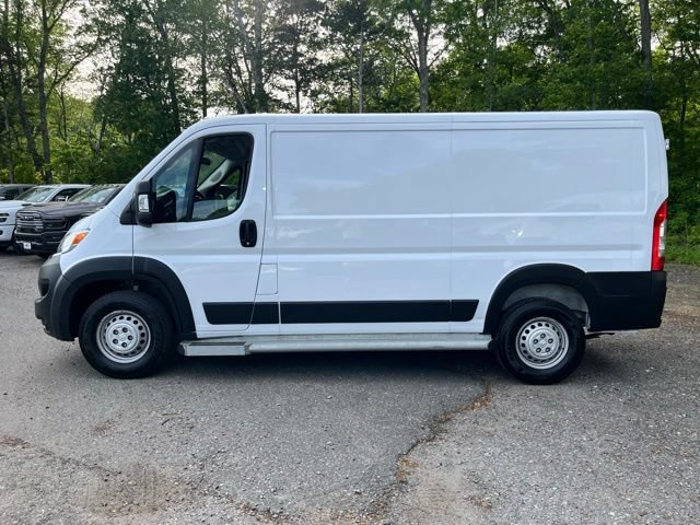 Used 2025 RAM ProMaster 2500 w/ U-Haul Equipment Group FWD image 12