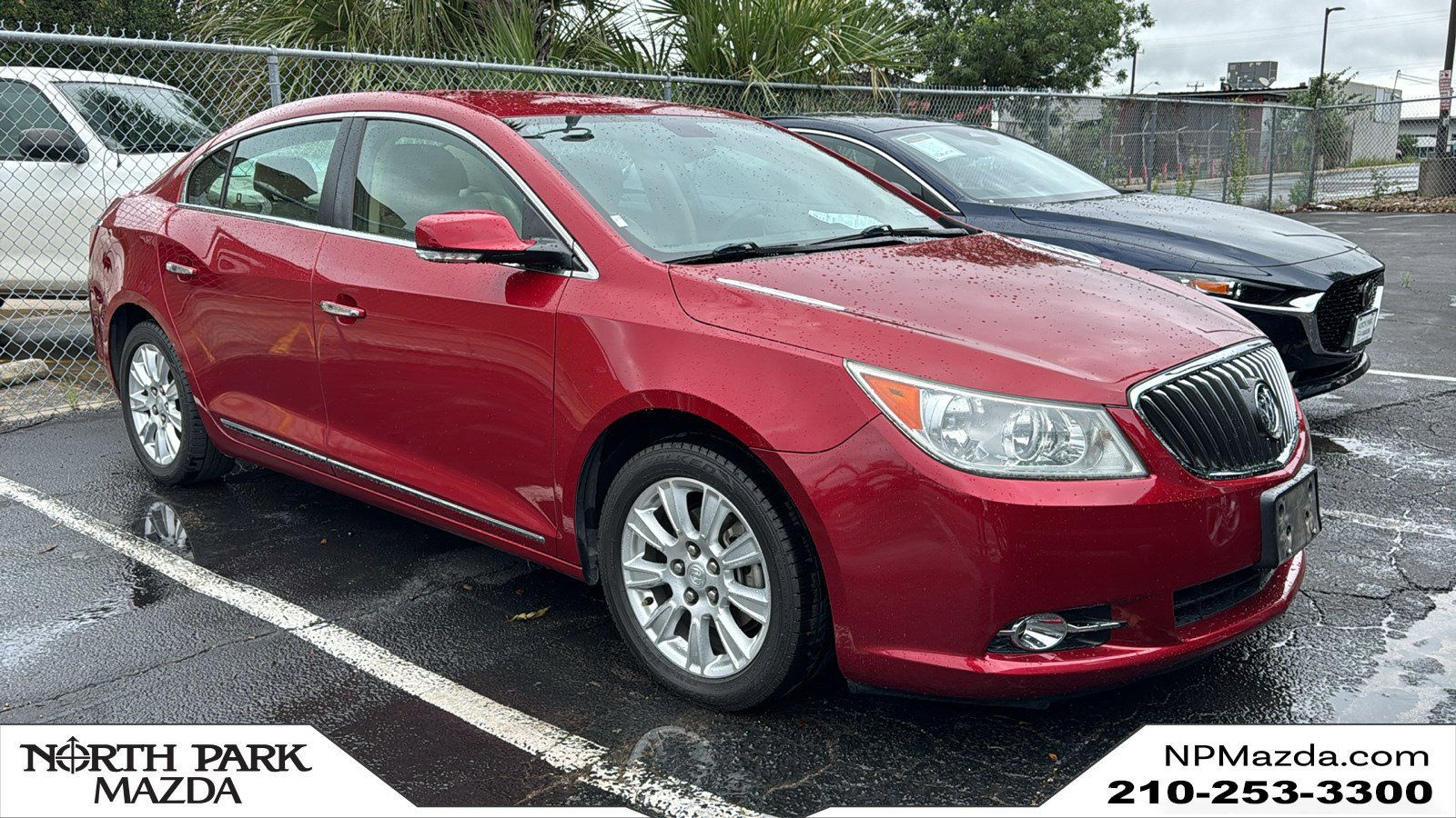 Used 2013 Buick LaCrosse Leather FWD image 1