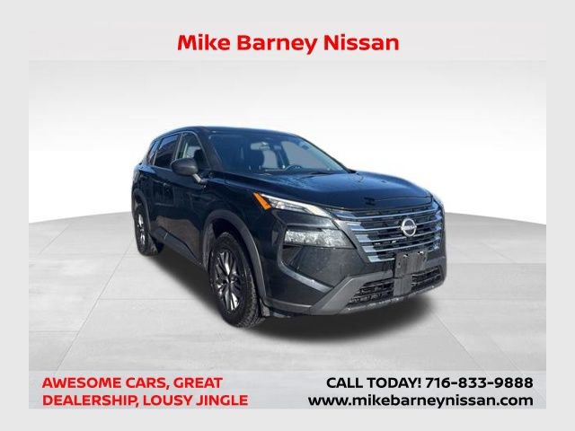 Used 2024 Nissan Rogue S AWD/4WD image 1
