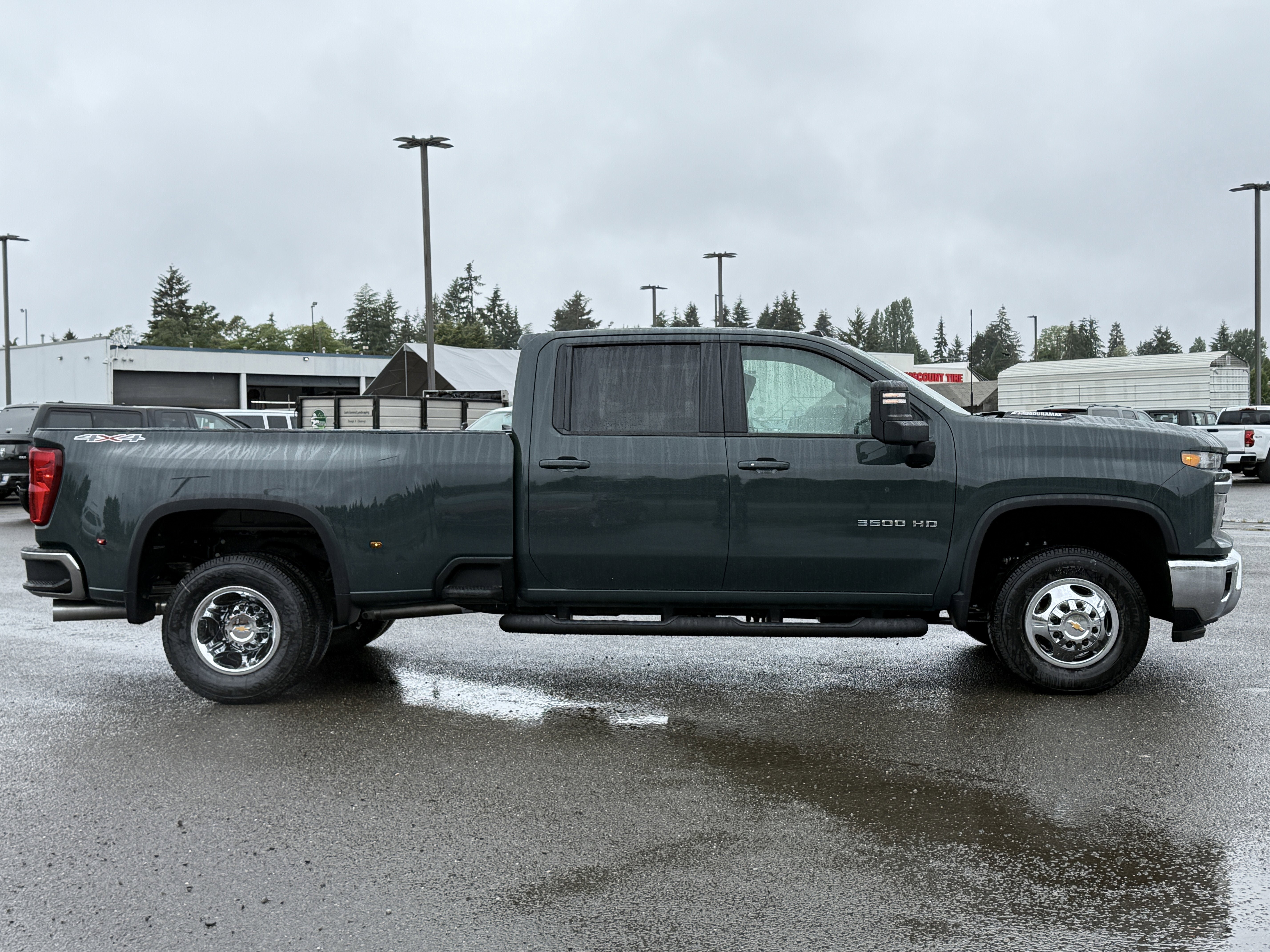 New 2026 Chevrolet Silverado 3500 LT w/ All Star Edition AWD/4WD image 6