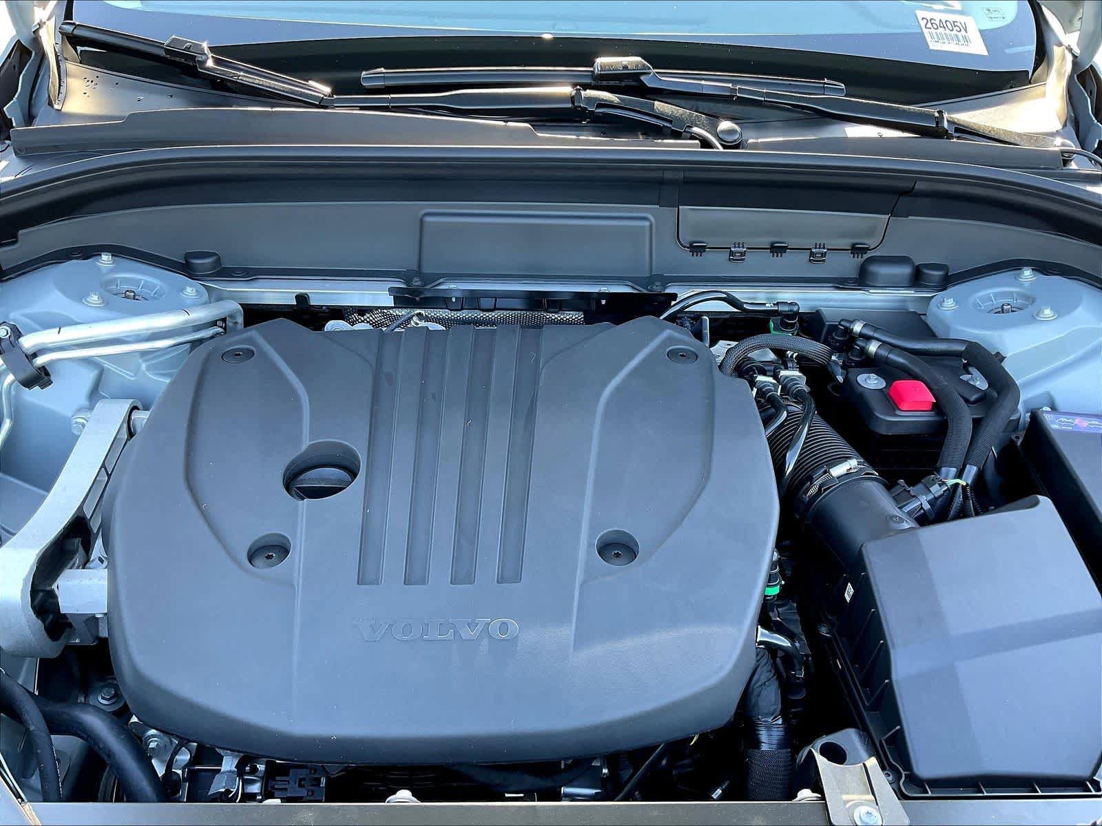 New 2026 Volvo XC60 B5 Core AWD/4WD image 13