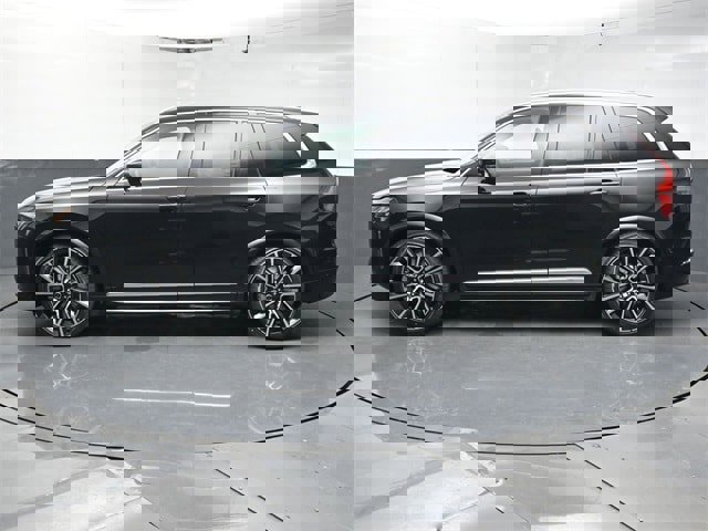 New 2025 Volvo XC90 B6 Ultra w/ Protection Package Premier image 5