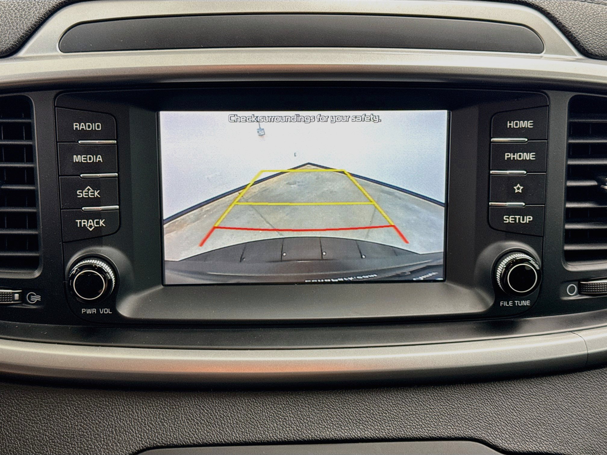Used 2019 Kia Sorento AWD image 22