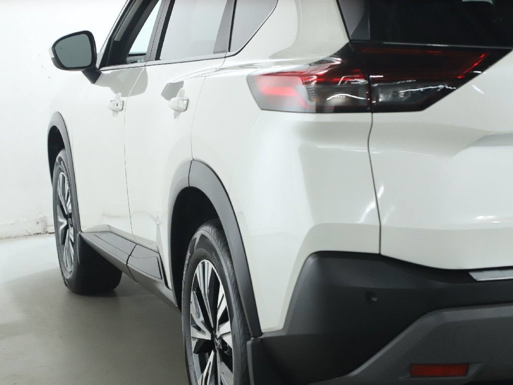 Certified 2023 Nissan Rogue SV w/ SV Premium B Package AWD/4WD image 42
