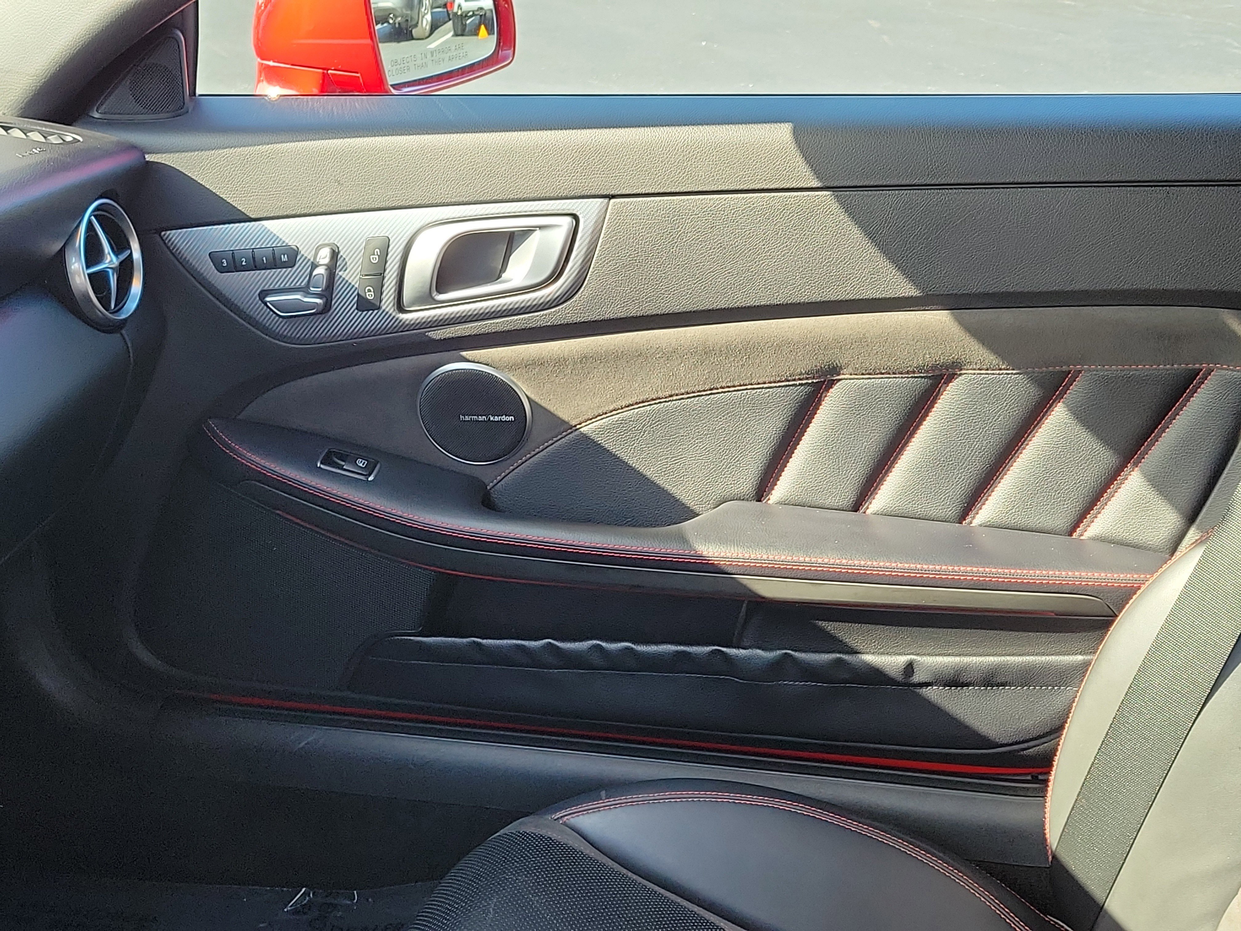 Used 2017 Mercedes-Benz SLC 43 AMG image 9