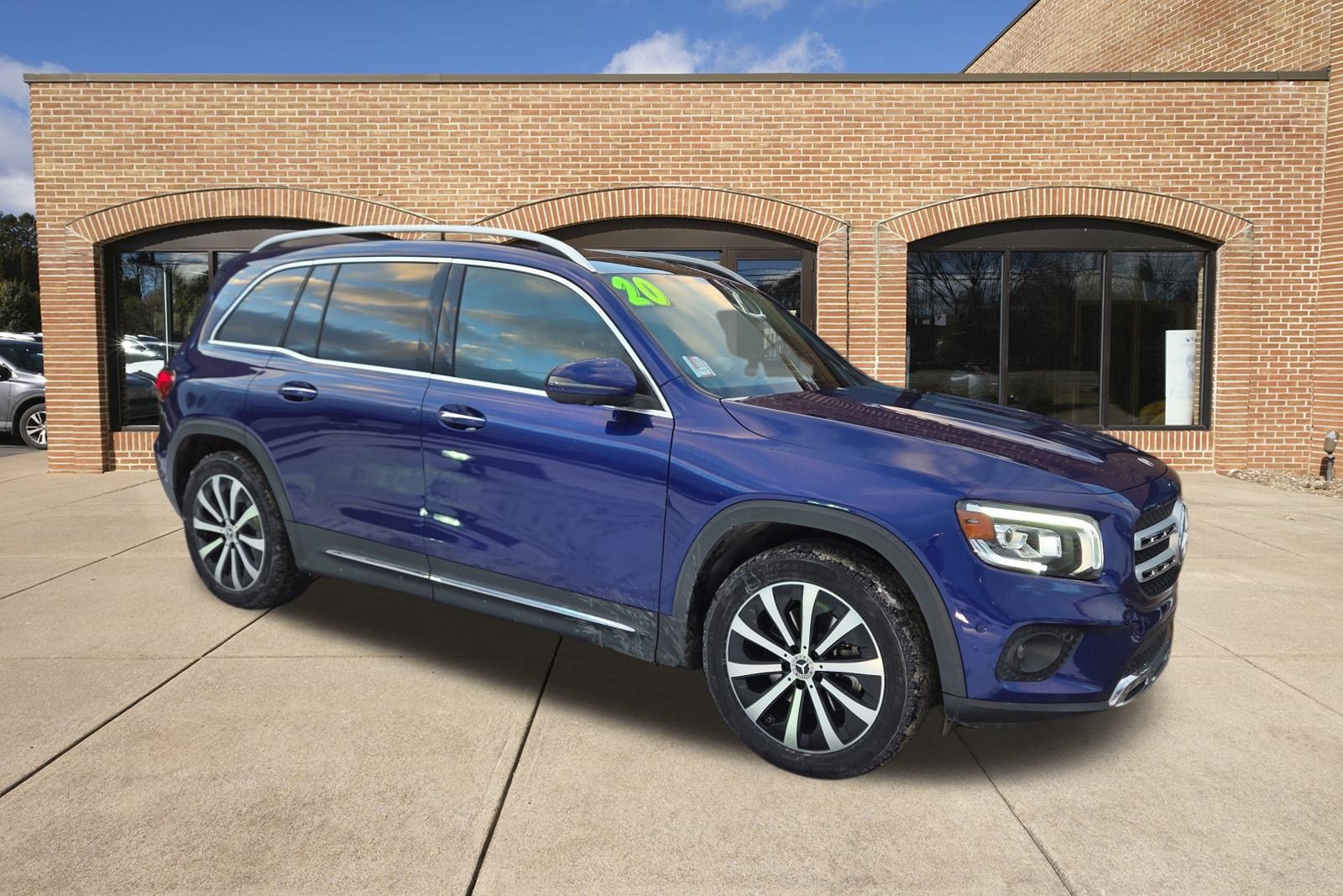 Used 2020 Mercedes-Benz GLB 250 4MATIC w/ Premium Package