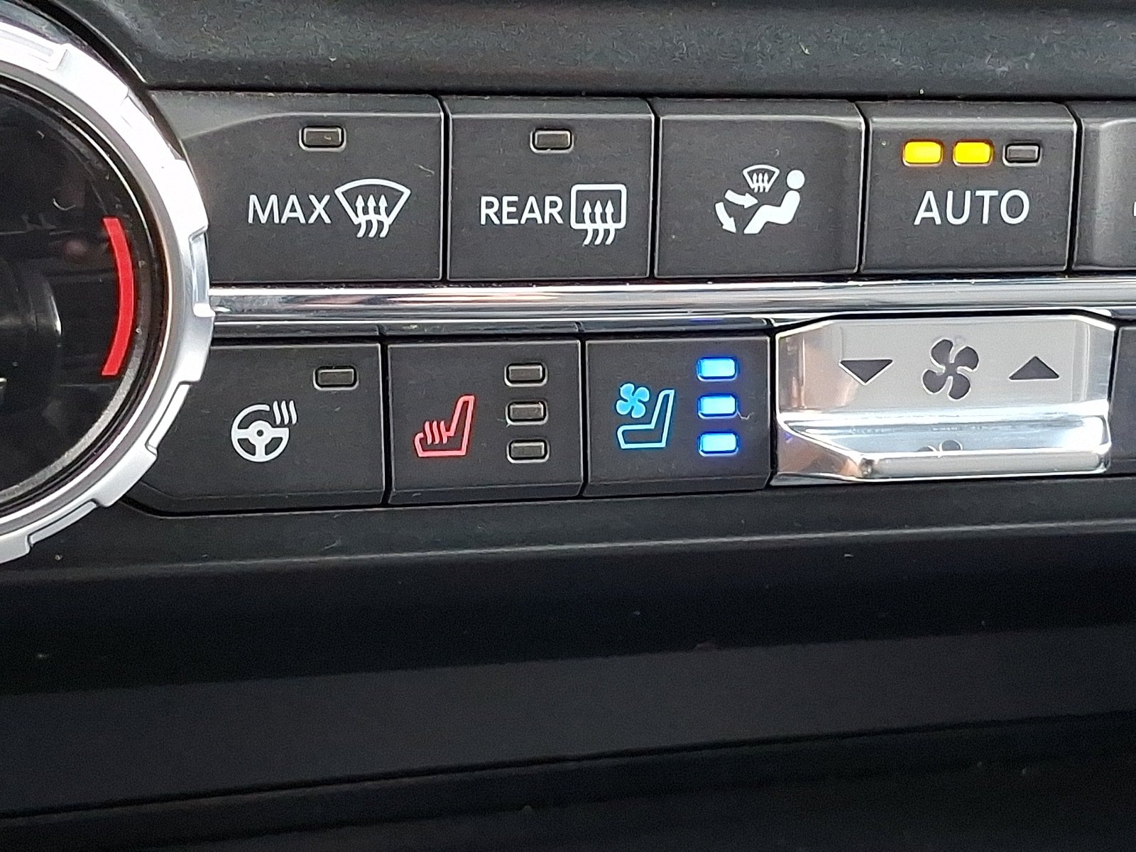 Used 2022 Ford F150 Lariat w/ Equipment Group 502A High AWD/4WD image 24