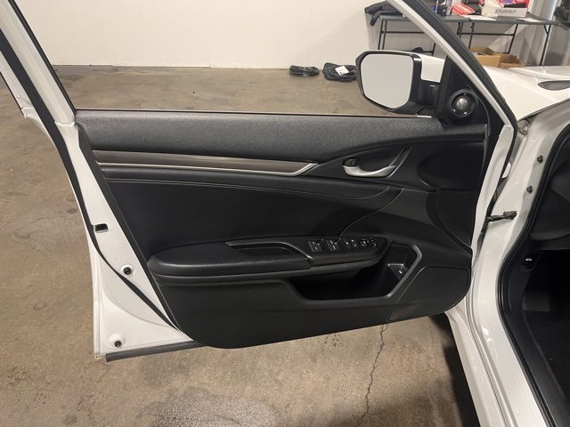 Used 2019 Honda Civic Touring image 24
