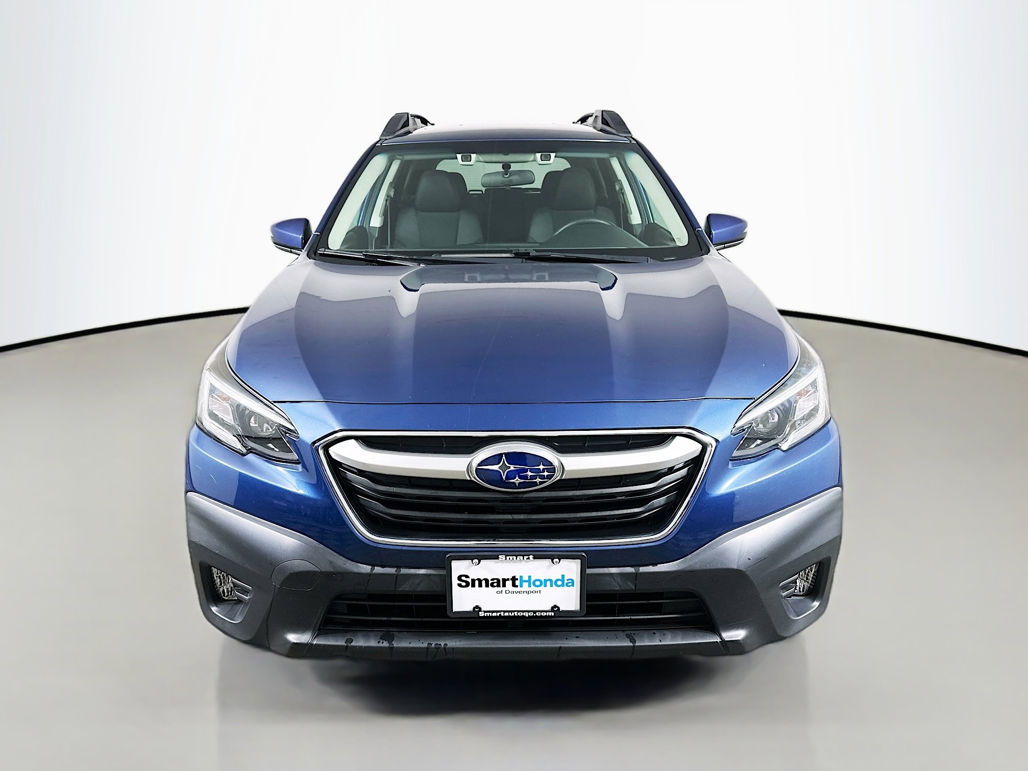 Used 2020 Subaru Outback Premium image 2