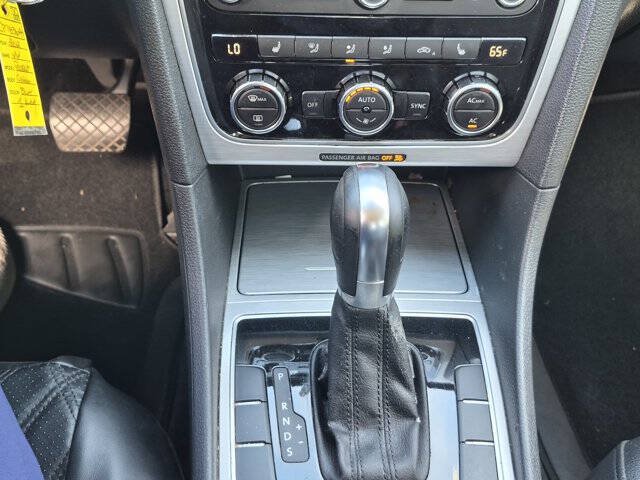 Used 2012 Volkswagen Passat 2.5 SE FWD image 25