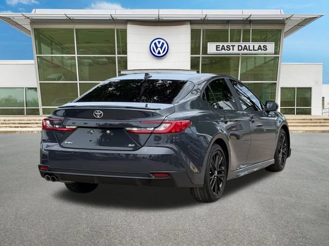 Used 2025 Toyota Camry LE FWD image 4