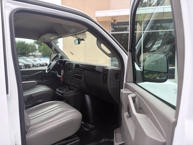 Used 2025 Chevrolet Express 2500 Extended w/ Driver Convenience Package RWD image 27