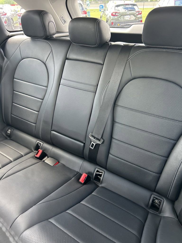 Used 2016 Mercedes-Benz GLC 300 4MATIC image 4